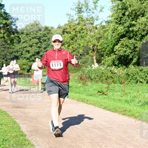 27.09.2026 - 35. Volkslauf durch das schöne Alstertal Dr. Thomas Lammeyer http://msf.ph/oto/10562400 27.09.2026 10:08:09 Laufen 1111 meine-sportfotos.de
