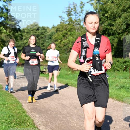 27.09.2026 - 35. Volkslauf durch das schöne Alstertal Dr. Thomas Lammeyer http://msf.ph/oto/10562450 27.09.2026 10:08:20 Laufen 1660, 1091, 1107 meine-sportfotos.de