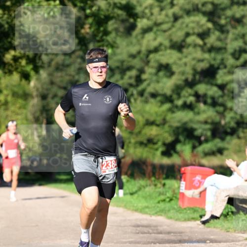 27.09.2026 - 35. Volkslauf durch das schöne Alstertal Dr. Thomas Lammeyer http://msf.ph/oto/10562493 27.09.2026 10:23:47 Laufen  meine-sportfotos.de