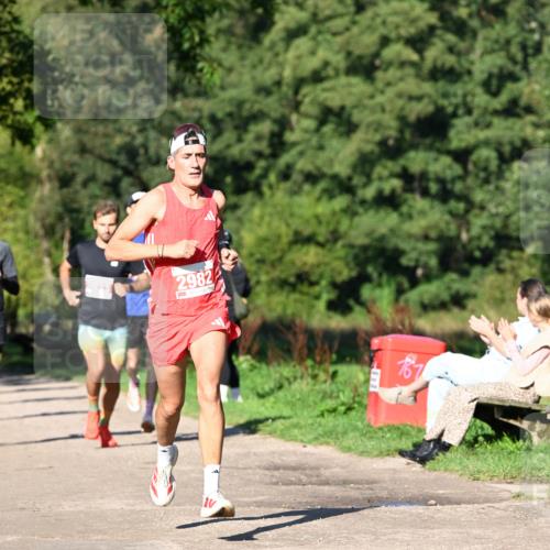 27.09.2026 - 35. Volkslauf durch das schöne Alstertal Dr. Thomas Lammeyer http://msf.ph/oto/10562505 27.09.2026 10:23:53 Laufen 2982 meine-sportfotos.de