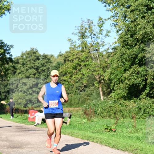 27.09.2026 - 35. Volkslauf durch das schöne Alstertal Dr. Thomas Lammeyer http://msf.ph/oto/10562573 27.09.2026 10:24:06 Laufen 2363 meine-sportfotos.de