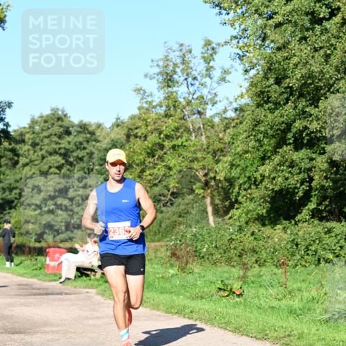 27.09.2026 - 35. Volkslauf durch das schöne Alstertal Dr. Thomas Lammeyer http://msf.ph/oto/10562575 27.09.2026 10:24:06 Laufen 2365 meine-sportfotos.de