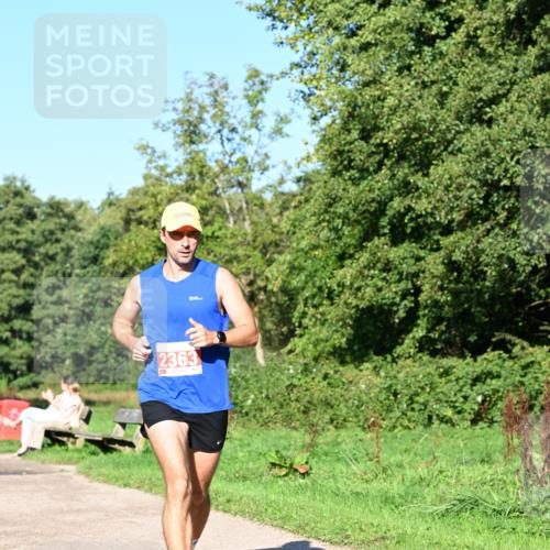 27.09.2026 - 35. Volkslauf durch das schöne Alstertal Dr. Thomas Lammeyer http://msf.ph/oto/10562579 27.09.2026 10:24:06 Laufen 2363 meine-sportfotos.de
