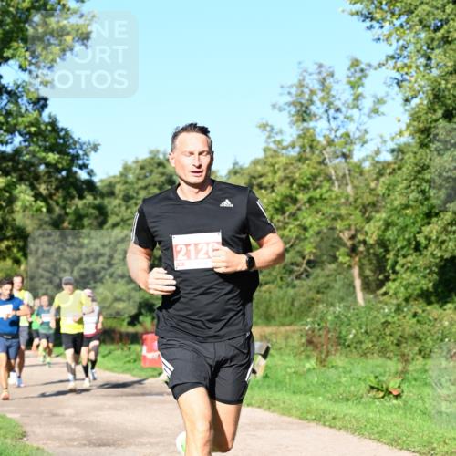 27.09.2026 - 35. Volkslauf durch das schöne Alstertal Dr. Thomas Lammeyer http://msf.ph/oto/10562589 27.09.2026 10:24:11 Laufen 2120 meine-sportfotos.de