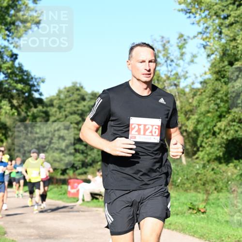 27.09.2026 - 35. Volkslauf durch das schöne Alstertal Dr. Thomas Lammeyer http://msf.ph/oto/10562592 27.09.2026 10:24:11 Laufen 2126 meine-sportfotos.de