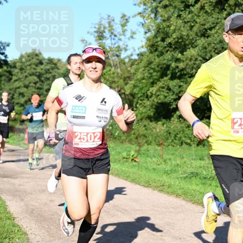 27.09.2026 - 35. Volkslauf durch das schöne Alstertal Dr. Thomas Lammeyer http://msf.ph/oto/10562615 27.09.2026 10:24:16 Laufen 250, 2502 meine-sportfotos.de