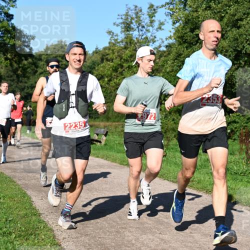27.09.2026 - 35. Volkslauf durch das schöne Alstertal Dr. Thomas Lammeyer http://msf.ph/oto/10562664 27.09.2026 10:24:24 Laufen 2235, 972, 2353 meine-sportfotos.de