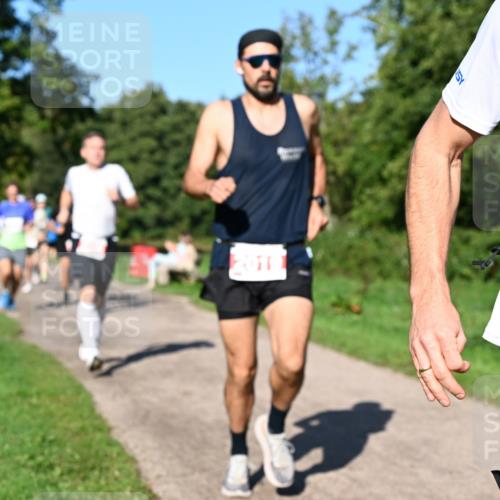 27.09.2026 - 35. Volkslauf durch das schöne Alstertal Dr. Thomas Lammeyer http://msf.ph/oto/10562674 27.09.2026 10:24:26 Laufen 1985121, 1 meine-sportfotos.de