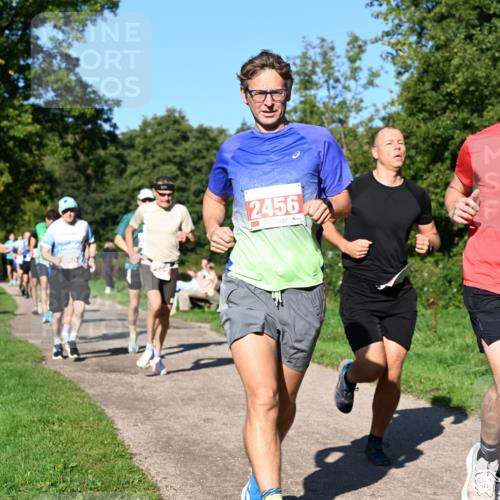 27.09.2026 - 35. Volkslauf durch das schöne Alstertal Dr. Thomas Lammeyer http://msf.ph/oto/10562686 27.09.2026 10:24:30 Laufen 2456 meine-sportfotos.de
