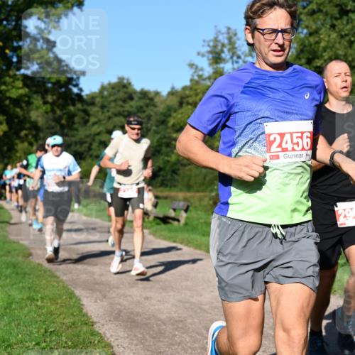27.09.2026 - 35. Volkslauf durch das schöne Alstertal Dr. Thomas Lammeyer http://msf.ph/oto/10562689 27.09.2026 10:24:30 Laufen 2456, 2967 meine-sportfotos.de