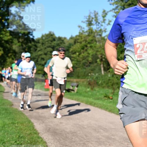 27.09.2026 - 35. Volkslauf durch das schöne Alstertal Dr. Thomas Lammeyer http://msf.ph/oto/10562691 27.09.2026 10:24:30 Laufen 2456, 2967 meine-sportfotos.de