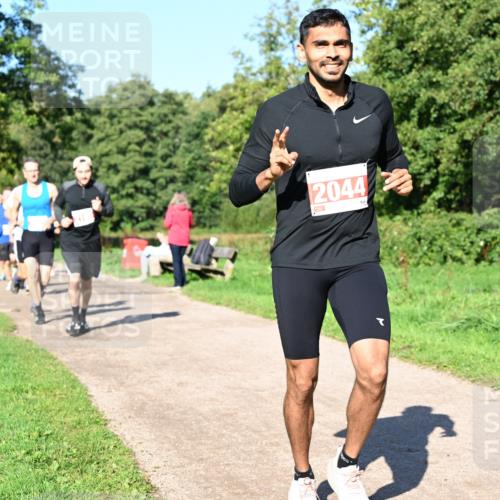 27.09.2026 - 35. Volkslauf durch das schöne Alstertal Dr. Thomas Lammeyer http://msf.ph/oto/10562709 27.09.2026 10:24:36 Laufen 2044 meine-sportfotos.de