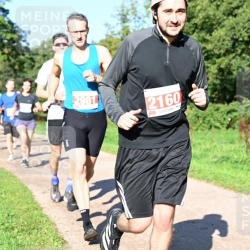 27.09.2026 - 35. Volkslauf durch das schöne Alstertal Dr. Thomas Lammeyer http://msf.ph/oto/10562723 27.09.2026 10:24:39 Laufen 2981, 2160 meine-sportfotos.de