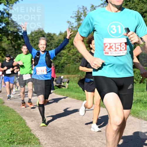 27.09.2026 - 35. Volkslauf durch das schöne Alstertal Dr. Thomas Lammeyer http://msf.ph/oto/10562754 27.09.2026 10:24:43 Laufen 2975, 31, 2358, 2114 meine-sportfotos.de