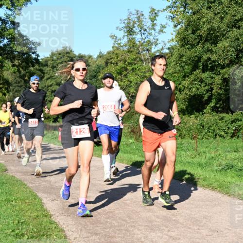 27.09.2026 - 35. Volkslauf durch das schöne Alstertal Dr. Thomas Lammeyer http://msf.ph/oto/10562793 27.09.2026 10:24:51 Laufen 2412, 2129, 2068 meine-sportfotos.de