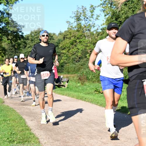 27.09.2026 - 35. Volkslauf durch das schöne Alstertal Dr. Thomas Lammeyer http://msf.ph/oto/10562803 27.09.2026 10:24:52 Laufen 2412, 2129 meine-sportfotos.de