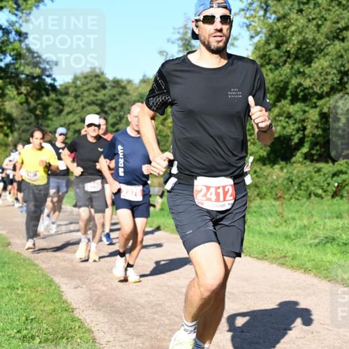 27.09.2026 - 35. Volkslauf durch das schöne Alstertal Dr. Thomas Lammeyer http://msf.ph/oto/10562808 27.09.2026 10:24:53 Laufen 2, 2376, 2412 meine-sportfotos.de