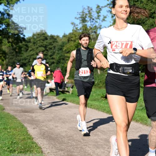 27.09.2026 - 35. Volkslauf durch das schöne Alstertal Dr. Thomas Lammeyer http://msf.ph/oto/10562828 27.09.2026 10:24:57 Laufen 2112, 2977, 42, 195, 2976 meine-sportfotos.de