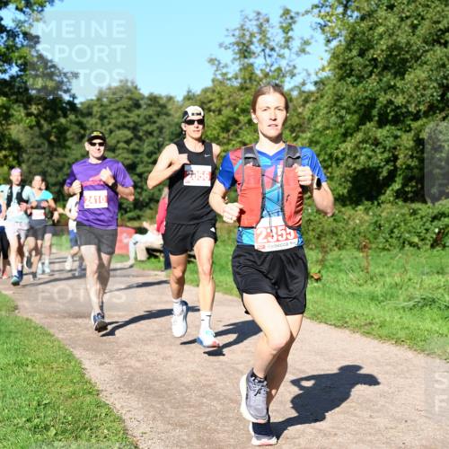 27.09.2026 - 35. Volkslauf durch das schöne Alstertal Dr. Thomas Lammeyer http://msf.ph/oto/10562857 27.09.2026 10:25:04 Laufen 2410, 2056, 2355 meine-sportfotos.de