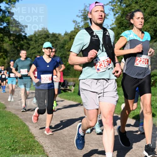 27.09.2026 - 35. Volkslauf durch das schöne Alstertal Dr. Thomas Lammeyer http://msf.ph/oto/10562874 27.09.2026 10:25:09 Laufen 2007, 2367, 2251 meine-sportfotos.de