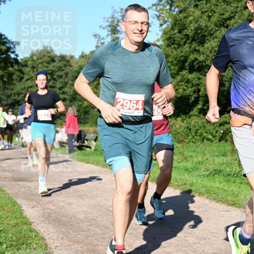 27.09.2026 - 35. Volkslauf durch das schöne Alstertal Dr. Thomas Lammeyer http://msf.ph/oto/10562886 27.09.2026 10:25:11 Laufen 2964, 45, 2417 meine-sportfotos.de
