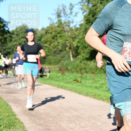 27.09.2026 - 35. Volkslauf durch das schöne Alstertal Dr. Thomas Lammeyer http://msf.ph/oto/10562891 27.09.2026 10:25:12 Laufen 2964 meine-sportfotos.de
