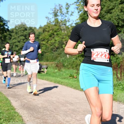 27.09.2026 - 35. Volkslauf durch das schöne Alstertal Dr. Thomas Lammeyer http://msf.ph/oto/10562898 27.09.2026 10:25:14 Laufen 2227 meine-sportfotos.de