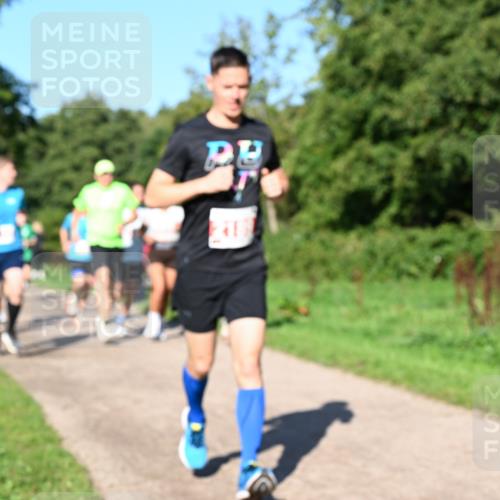 27.09.2026 - 35. Volkslauf durch das schöne Alstertal Dr. Thomas Lammeyer http://msf.ph/oto/10562908 27.09.2026 10:25:16 Laufen  meine-sportfotos.de