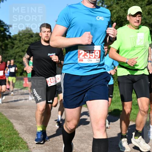 27.09.2026 - 35. Volkslauf durch das schöne Alstertal Dr. Thomas Lammeyer http://msf.ph/oto/10562918 27.09.2026 10:25:20 Laufen 7, 240, 2359 meine-sportfotos.de