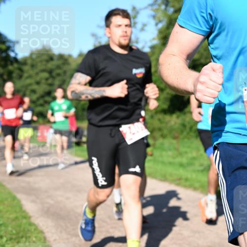 27.09.2026 - 35. Volkslauf durch das schöne Alstertal Dr. Thomas Lammeyer http://msf.ph/oto/10562922 27.09.2026 10:25:20 Laufen 240, 2359 meine-sportfotos.de
