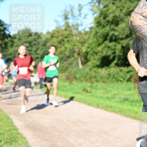 27.09.2026 - 35. Volkslauf durch das schöne Alstertal Dr. Thomas Lammeyer http://msf.ph/oto/10562927 27.09.2026 10:25:21 Laufen  meine-sportfotos.de