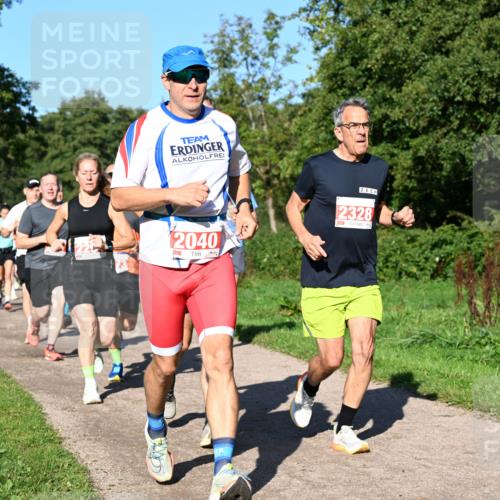 27.09.2026 - 35. Volkslauf durch das schöne Alstertal Dr. Thomas Lammeyer http://msf.ph/oto/10562943 27.09.2026 10:25:24 Laufen 2040, 2328 meine-sportfotos.de