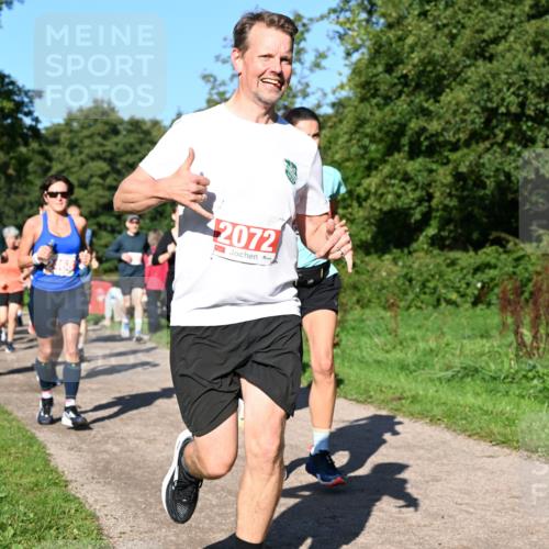 27.09.2026 - 35. Volkslauf durch das schöne Alstertal Dr. Thomas Lammeyer http://msf.ph/oto/10562970 27.09.2026 10:25:30 Laufen 2072, 245 meine-sportfotos.de