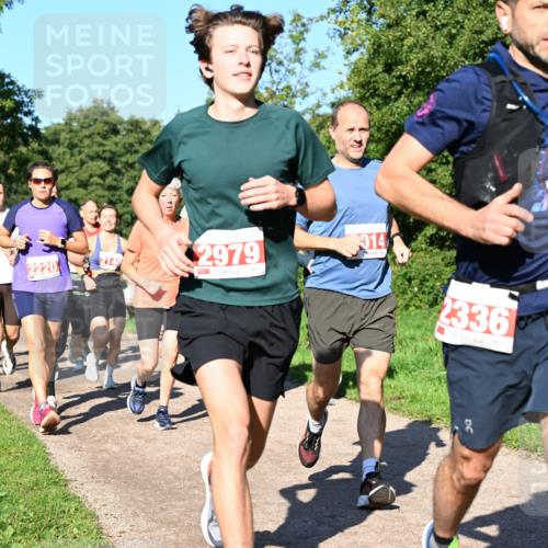 27.09.2026 - 35. Volkslauf durch das schöne Alstertal Dr. Thomas Lammeyer http://msf.ph/oto/10562985 27.09.2026 10:25:34 Laufen 914, 214, 2220, 2140, 2979, 2336 meine-sportfotos.de