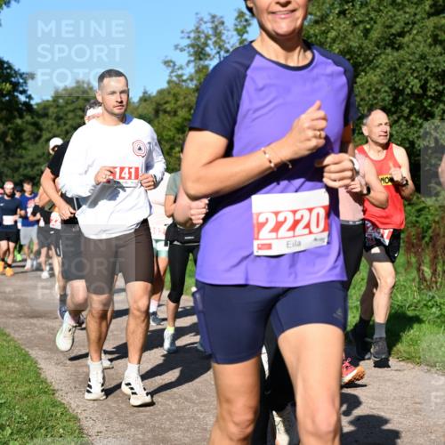 27.09.2026 - 35. Volkslauf durch das schöne Alstertal Dr. Thomas Lammeyer http://msf.ph/oto/10562999 27.09.2026 10:25:36 Laufen 141, 2220 meine-sportfotos.de