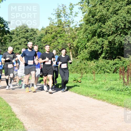 27.09.2026 - 35. Volkslauf durch das schöne Alstertal Dr. Thomas Lammeyer http://msf.ph/oto/10563023 27.09.2026 10:25:40 Laufen 2011, 255, 2010, 2452, 2299 meine-sportfotos.de