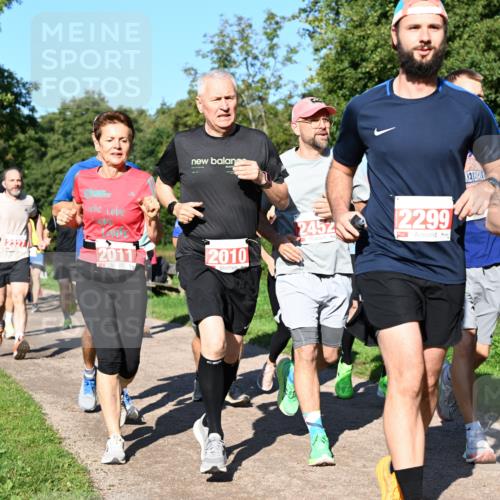 27.09.2026 - 35. Volkslauf durch das schöne Alstertal Dr. Thomas Lammeyer http://msf.ph/oto/10563043 27.09.2026 10:25:43 Laufen 2327, 2011, 2010, 2452, 2299, 300 meine-sportfotos.de