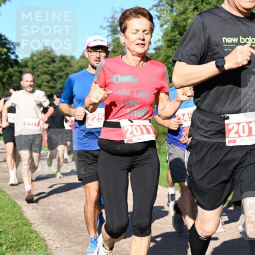 27.09.2026 - 35. Volkslauf durch das schöne Alstertal Dr. Thomas Lammeyer http://msf.ph/oto/10563050 27.09.2026 10:25:44 Laufen 225, 2011, 24, 2010 meine-sportfotos.de