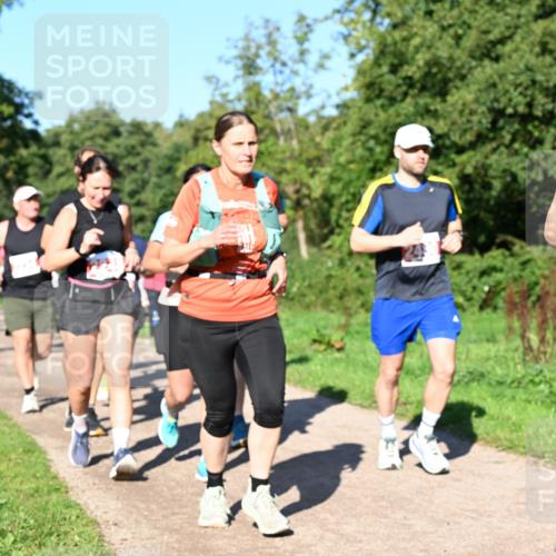 27.09.2026 - 35. Volkslauf durch das schöne Alstertal Dr. Thomas Lammeyer http://msf.ph/oto/10563140 27.09.2026 10:26:01 Laufen  meine-sportfotos.de