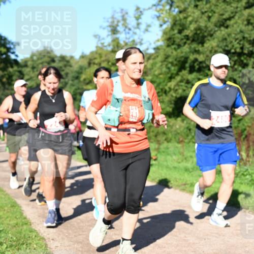 27.09.2026 - 35. Volkslauf durch das schöne Alstertal Dr. Thomas Lammeyer http://msf.ph/oto/10563142 27.09.2026 10:26:01 Laufen 0892 meine-sportfotos.de