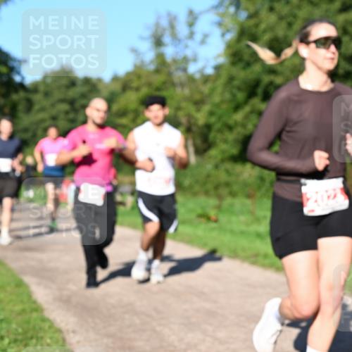 27.09.2026 - 35. Volkslauf durch das schöne Alstertal Dr. Thomas Lammeyer http://msf.ph/oto/10563163 27.09.2026 10:26:05 Laufen  meine-sportfotos.de
