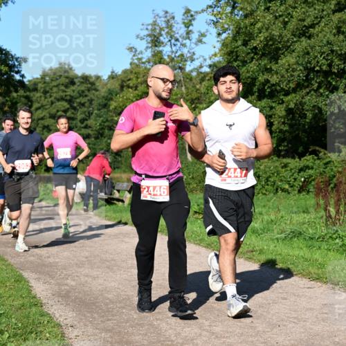 27.09.2026 - 35. Volkslauf durch das schöne Alstertal Dr. Thomas Lammeyer http://msf.ph/oto/10563168 27.09.2026 10:26:06 Laufen 962, 490, 2446, 2447 meine-sportfotos.de