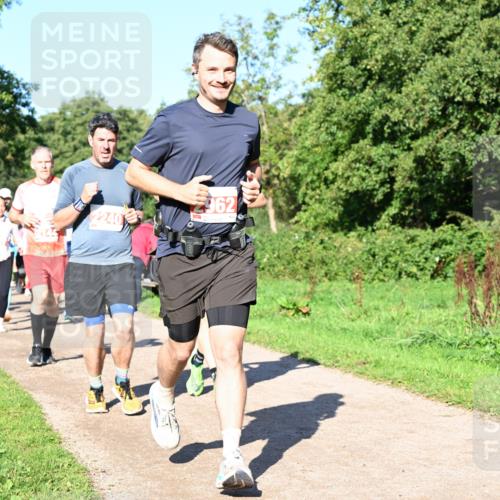 27.09.2026 - 35. Volkslauf durch das schöne Alstertal Dr. Thomas Lammeyer http://msf.ph/oto/10563180 27.09.2026 10:26:08 Laufen 2240, 962 meine-sportfotos.de