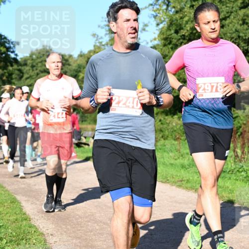 27.09.2026 - 35. Volkslauf durch das schöne Alstertal Dr. Thomas Lammeyer http://msf.ph/oto/10563189 27.09.2026 10:26:09 Laufen 2144, 2240, 2978 meine-sportfotos.de