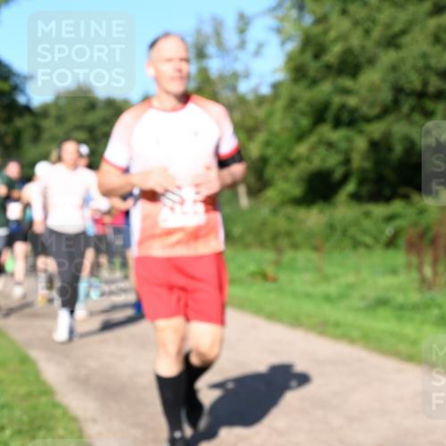27.09.2026 - 35. Volkslauf durch das schöne Alstertal Dr. Thomas Lammeyer http://msf.ph/oto/10563195 27.09.2026 10:26:10 Laufen  meine-sportfotos.de