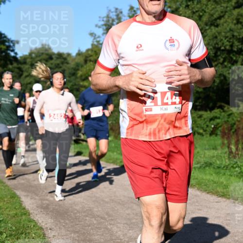 27.09.2026 - 35. Volkslauf durch das schöne Alstertal Dr. Thomas Lammeyer http://msf.ph/oto/10563198 27.09.2026 10:26:11 Laufen 2482, 144, 40 meine-sportfotos.de