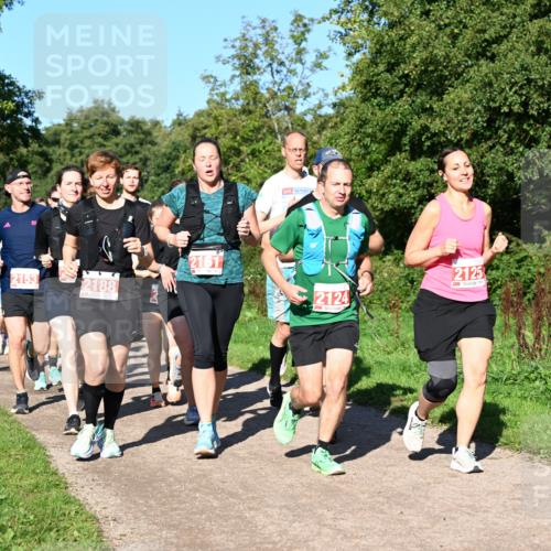 27.09.2026 - 35. Volkslauf durch das schöne Alstertal Dr. Thomas Lammeyer http://msf.ph/oto/10563225 27.09.2026 10:26:16 Laufen 2497, 2153, 2188, 2161, 2124, 2125 meine-sportfotos.de