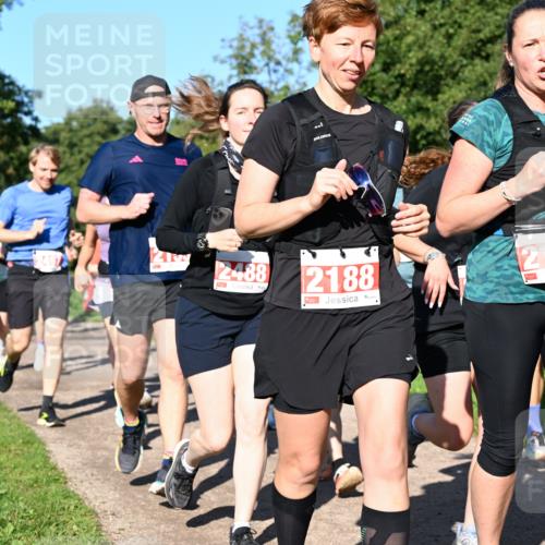 27.09.2026 - 35. Volkslauf durch das schöne Alstertal Dr. Thomas Lammeyer http://msf.ph/oto/10563238 27.09.2026 10:26:18 Laufen 2488, 2188, 2161, 2052 meine-sportfotos.de