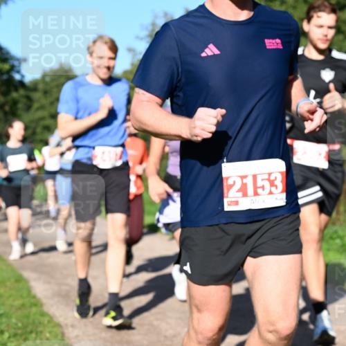 27.09.2026 - 35. Volkslauf durch das schöne Alstertal Dr. Thomas Lammeyer http://msf.ph/oto/10563246 27.09.2026 10:26:19 Laufen 2153 meine-sportfotos.de