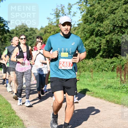 27.09.2026 - 35. Volkslauf durch das schöne Alstertal Dr. Thomas Lammeyer http://msf.ph/oto/10563268 27.09.2026 10:26:24 Laufen 2029, 2025, 2487 meine-sportfotos.de